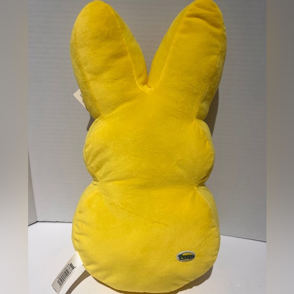 Emo yellow 16” Peeps plush Marshmallows Scent New with Tags & Free 🎁 - Picture 6 of 8